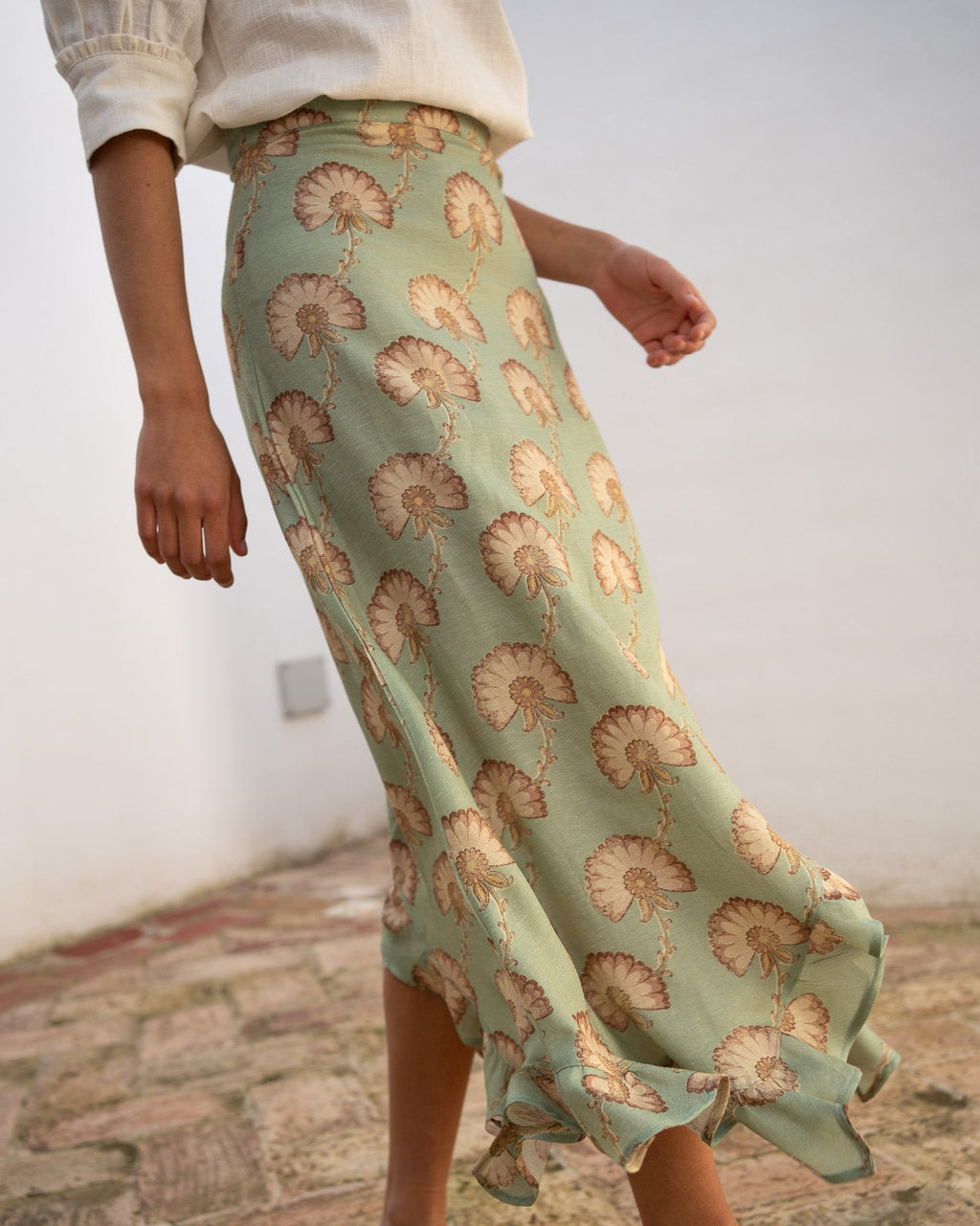 CAMPANULA TOTAL LOOK